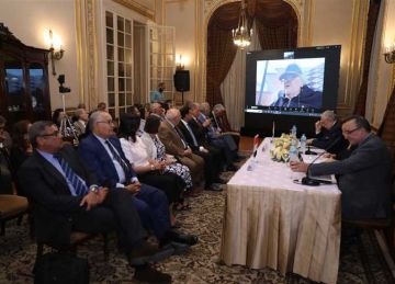 خبراء: تصريحات ترامب بشأن عبور السفن الأمريكية قناة السويس دون رسوم مثيرة للجدل