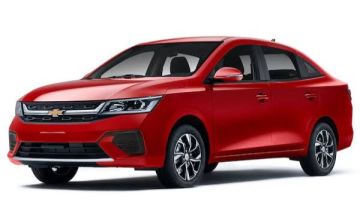 رغم انخفاض الأسعار.. زيادة 100 ألف جنيه على أحدث سيارتين مجمعتين محليا