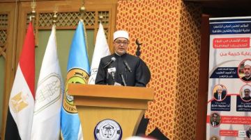 مفتي الجمهورية يدعو لتطوير مناهج جامعية متخصصة في فقه بناء الإنسان