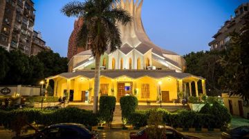 كاتدرائية جميع القديسين بالزمالك تتزين احتفالا بعيد القيامة المجيد كاتدرائية جميع القديسين بالزمالك تتزين احتفالا بعيد القيامة المجيد