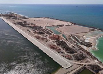  النقل تنشر أحدث تصوير جوي لمشروع إنشاء محطة تحيا مصر 2 بميناء الدخيلة (صور)