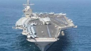 جماعة الحوثي تعلن استهداف حاملة الطائرات الأمريكية فينسون