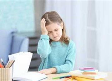 امنعوا الصوصات .. 4 أطعمة تعيق وظائف المخ لدى الأطفال