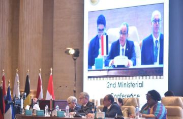 وزير الخارجية: التعامل مع ظاهرة الهجرة يجب أن يستند إلى رؤية ومقاربة شاملة