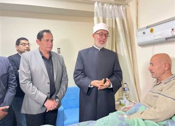 المفتي يزور الجرحى الفلسطينيين بالعريش: ما يحدث في غزة جريمة صهيونية نكراء المفتي يزور الجرحى الفلسطينيين بالعريش: ما يحدث في غزة جريمة صهيونية نكراء