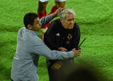 أول تعليق من الأهلي على رشق كولر بزجاجات المياه