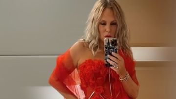 بالأحمر الناري.. شيرين رضا تثير الجدل على مواقع التواصل في أحدث ظهور لها بالأحمر الناري.. شيرين رضا تثير الجدل على مواقع التواصل في أحدث ظهور لها