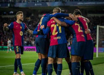 رسميا.. برشلونة يعلن إصابة نجمه وغيابه عن كلاسيكو نهائي كأس الملك الإسباني