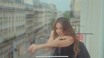 ساندي تطرح أغنية في البلكونة بالتعاون مع عزيز الشافعي شاهد