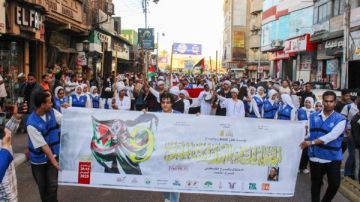 بمشاركة 13دولة.. انطلاق فعاليات مهرجان مسرح الجنوب بكرنفال فنى بقنا صور