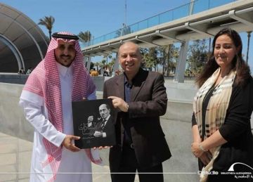 اهدوه كتاب السادات رئيسا .. وفد سعودي رفيع المستوى يزور مكتبة الإسكندرية