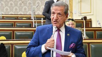 فخرى الفقى: الجيش والشرطة هما مصنع الأمن والأمان فخرى الفقى: الجيش والشرطة هما مصنع الأمن والأمان