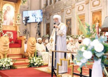 محافظ مطروح يهنئ البابا تواضروس الثاني والأخوة الأقباط بعيد القيامة المجيد