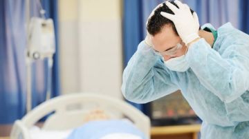 42 ألفا ثمن العملية.. شاهدة تكشف تفاصيل وفاة حفيدة رئيس الوزراء الأسبق بسبب خطأ طبي خاص