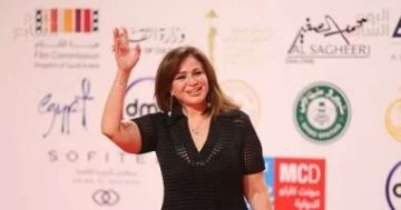 إلهام شاهين عن تغطية الجنازات: أحزان الفنانين لا يجب أن تتحول لمحتوى للتربح