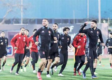 الأهلي يستأنف تدريباته استعدادا لمواجهة الهلال السوداني الأهلي يستأنف تدريباته استعدادا لمواجهة الهلال السوداني