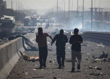 انفجار ميناء الشهيد رجائي : إعلام عبري يكشف ارتباطه بـ الوعد الصادق ومواد صاروخية (تفاصيل) انفجار ميناء الشهيد رجائي : إعلام عبري يكشف ارتباطه بـ الوعد الصادق ومواد صاروخية (تفاصيل)