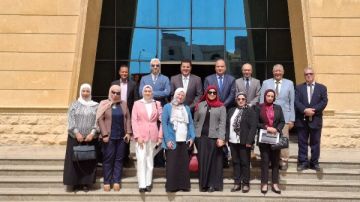 لبحث التعاون المشترك.. رئيس جامعة بني سويف التكنولوجية يستقبل وفد شركة مصر للتأمين