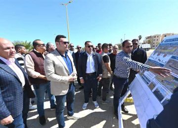 وزير الإسكان يتفقد الإنشاءات في مارينا العلمين السياحي