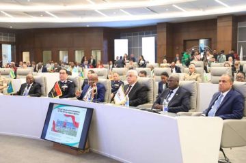 وزير التعليم العالي يفتتح وكالة الفضاء الإفريقية وزير التعليم العالي يفتتح وكالة الفضاء الإفريقية