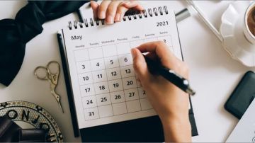 إجازات القطاع الخاص بمشروع قانون العمل الجديد بعد إقراره نهائيا إجازات القطاع الخاص بمشروع قانون العمل الجديد بعد إقراره نهائيا