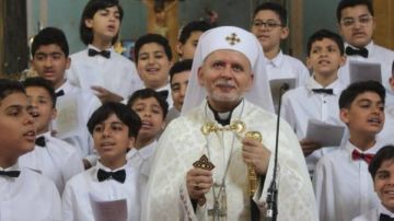 الأنبا بولا يترأس احتفال مدرسة القديس بولس الفرير بشبرا بعيد القديس يوحنا دي لاسال الأنبا بولا يترأس احتفال مدرسة القديس بولس الفرير بشبرا بعيد القديس يوحنا دي لاسال