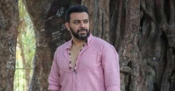 كريم الحسينى بعد تهشم سيارته: عوض علينا عوض الصابرين كريم الحسينى بعد تهشم سيارته: عوض علينا عوض الصابرين