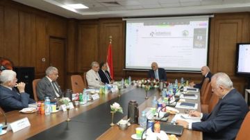 محافظ الشرقية يشارك فى الاجتماع الأول لمجلس أمناء جامعة الزقازيق الأهلية