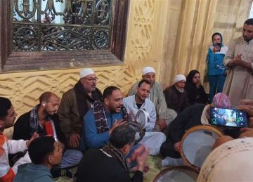 في حب آل البيت.. الليلة الختامية لـ رجبية السيد البدوي بطنطا (صور وفيديو) في حب آل البيت.. الليلة الختامية لـ رجبية السيد البدوي بطنطا (صور وفيديو)