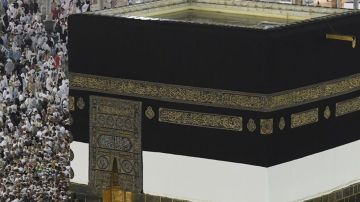 كيفية مناسك الحج بالترتيب .. شرح بالتفصيل من أول الإحرام إلى طواف الوداع كيفية مناسك الحج بالترتيب .. شرح بالتفصيل من أول الإحرام إلى طواف الوداع