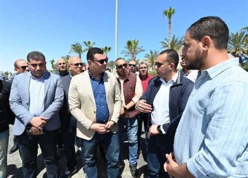 وزير الإسكان: أعمال التطوير في مارينا تشمل رفع كفاءة الكباري والمسطحات الخضراء وزير الإسكان: أعمال التطوير في مارينا تشمل رفع كفاءة الكباري والمسطحات الخضراء