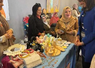 ياسمين عبد النبي فنانة لكل فصول السنة وافكار جديدة في عيد الربيع