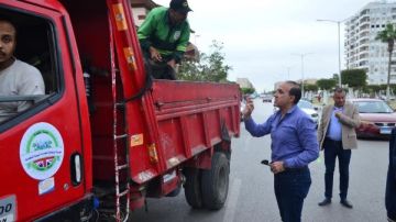 رئيس مدينة بورفؤاد: تغطية سيارات نقل القمامة للحفاظ على البيئة