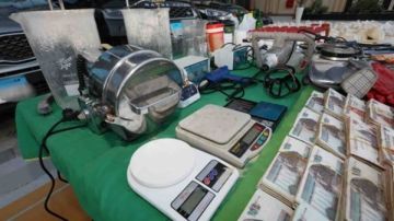 المتهم السادس كلمة السر.. اعتراف ينهي عصابة سارة خليفة المتهم السادس كلمة السر.. اعتراف ينهي عصابة سارة خليفة