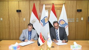 بروتوكول تعاون بين محافظة قنا وجامعة جنوب الوادي لتنشيط مكتبة مصر العامة