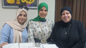 أمانة المرأة بالشعب الجمهوري بقنا تتبرع بمستلزمات طبية لمركز أورام قنا