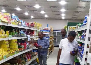 بعد زيادة أسعار الوقود.. محافظ أسوان يكلف التموين بتنظيم حملات على الأسواق بعد زيادة أسعار الوقود.. محافظ أسوان يكلف التموين بتنظيم حملات على الأسواق