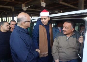 خلال متابعته التعريفة الجديدة.. محافظ القليوبية يوجه بإتخاذ الإجراءات القانونية حيال سائق قام بزيادة الأجرة