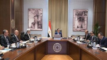 رئيس الوزراء يستعرض التحديات التى تواجه الجامعة العمالية والمسارات المقترحة لتطويرها