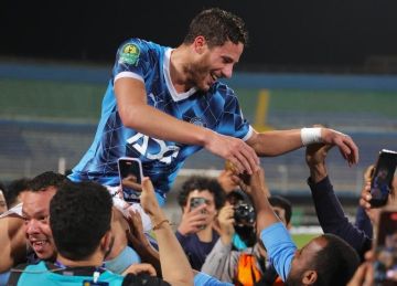 بيراميدز يطلب من الجماهير دعمه أمامه صن داونز.. ردود غير متوقعة