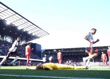 فولهام يحرم ليفربول من رقم تاريخي في الدوري الإنجليزي