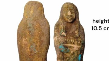 العثور على تمثال أثري داخل طرد وارد من بولندا عبر مطار القاهرة