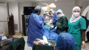 إنجاز طبي جديد بمستشفى زفتى: فريق طبي ينجح في أول عملية استئصال غضروف قطني شاهد