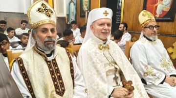 الأنبا بولا يترأس صلوات خميس العهد بكنيسة السيدة العذراء بالقنطرة غرب