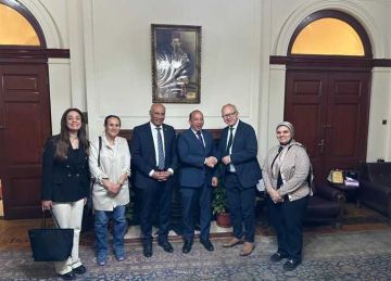 عميد طب قصر العيني يستقبل نظيره من جامعة كريستيان ألبريشت بكيل الألمانية لتعزيز التعاون المشترك