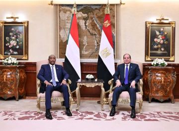 كريم مكادي: زيارة الفريق عبدالفتاح البرهان لمصر للتأكيد علي دعم جهود استعادة الاستقرار والتنمية بالسودان كريم مكادي: زيارة الفريق عبدالفتاح البرهان لمصر للتأكيد علي دعم جهود استعادة الاستقرار والتنمية بالسودان