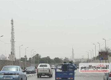 البترول تنشر تعليمات لسلامة الأفراد أثناء العواصف الرملية لاستمرار العمليات التشغيلية  البترول تنشر تعليمات لسلامة الأفراد أثناء العواصف الرملية لاستمرار العمليات التشغيلية