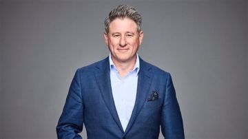 تعيين مايك سنيسبي خلفا لـ سام بارنيت كرئيس تنفيذي لـمجموعة MBC