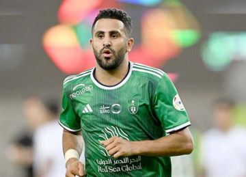 يستعيد ذكريات السيتي .. إنجاز غير مسبوق لـ رياض محرز مع الأهلي  يستعيد ذكريات السيتي .. إنجاز غير مسبوق لـ رياض محرز مع الأهلي