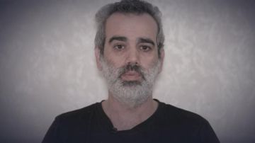 أسير لدى حماس يوجه رسالة للإسرائيليين: توجهوا إلى ترامب ولا تثقوا في نتنياهو أسير لدى حماس يوجه رسالة للإسرائيليين: توجهوا إلى ترامب ولا تثقوا في نتنياهو